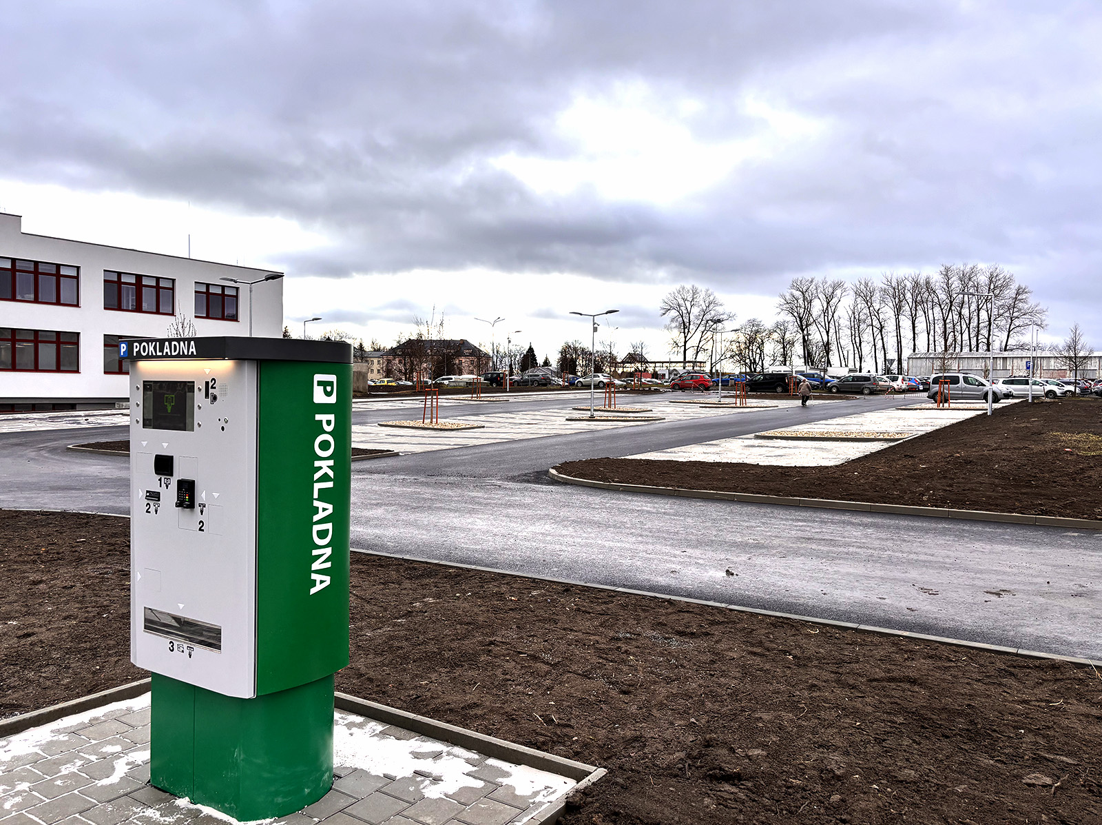 V jihlavské nemocnici přibyly dvě stovky parkovacích míst